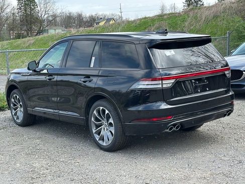 New 2026 Lincoln Aviator AWD image 32