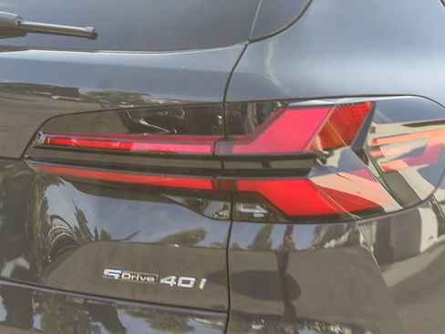 New 2026 BMW X5 sDrive40i w/ M Sport Package image 7