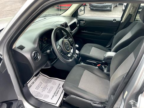 Used 2015 Jeep Patriot Sport w/ Power Value Group image 20