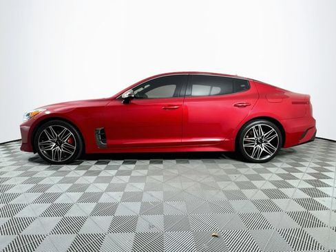 Used 2022 Kia Stinger GT1 RWD image 3