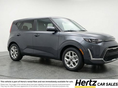 Used 2025 Kia Soul LX w/ LX Technology Package image 1