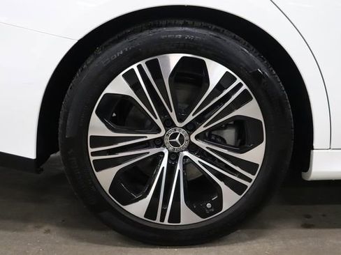 Used 2026 Mercedes-Benz E 350 Sedan image 38