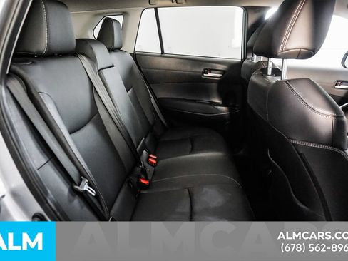 Used 2026 Toyota Corolla Cross XLE FWD image 14