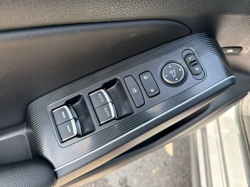 Used 2025 Honda Civic Sport Touring image 21