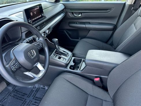 Used 2023 Honda CR-V EX image 9
