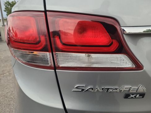 Used 2019 Hyundai Santa Fe XL SE w/ SE Premium Package 02 AWD/4WD image 25