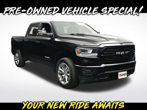 Used 2023 RAM 1500 Laramie AWD/4WD image 1