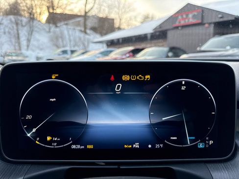 Used 2023 Mercedes-Benz C 300 4MATIC Sedan image 44