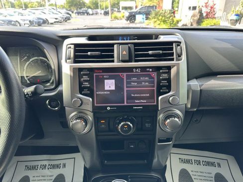 Used 2022 Toyota 4Runner TRD Sport image 32