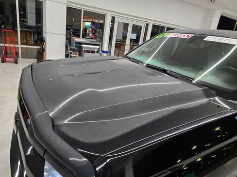 Used 2018 Chevrolet Silverado 1500 LT w/ All Star Edition AWD/4WD image 10