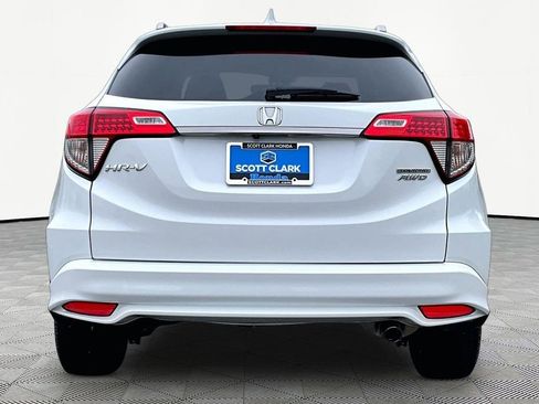 Used 2019 Honda HR-V Touring image 7