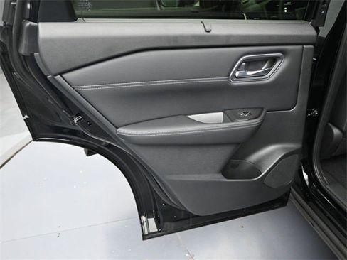 New 2026 Nissan Rogue Platinum w/ Platinum Premium Package image 33