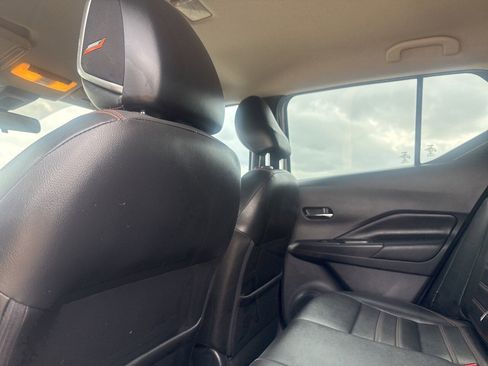 Certified 2020 Nissan Kicks SR w/ SR Premium Package image 28