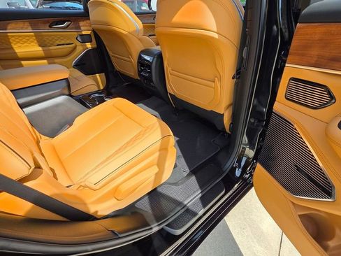 New 2025 Jeep Grand Cherokee L Summit image 16