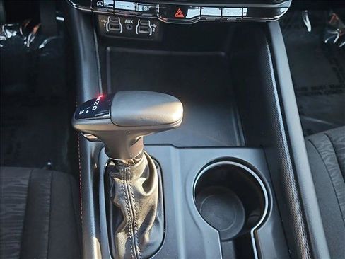 Used 2025 Dodge Durango GT w/ Blacktop Package image 12