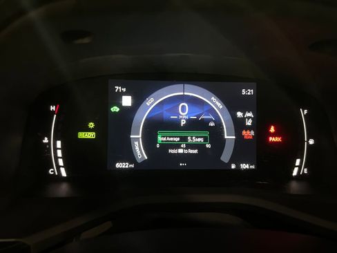 Used 2025 Toyota Camry LE image 15