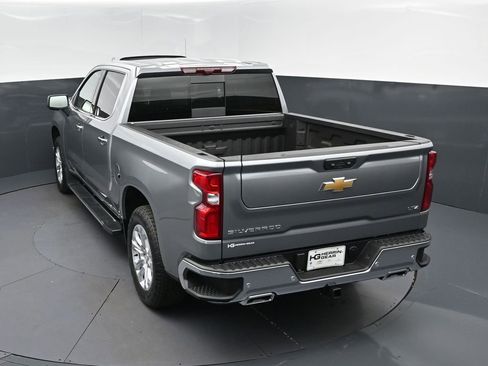 New 2026 Chevrolet Silverado 1500 LTZ w/ LTZ Premium Package image 38