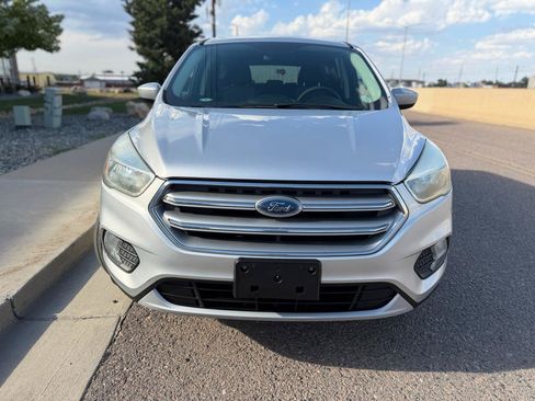 Used 2017 Ford Escape SE AWD/4WD image 8