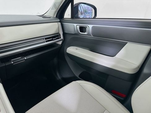 Certified 2025 Hyundai Santa Fe SEL image 23