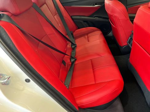 New 2026 Toyota Camry Hybrid FWD image 16