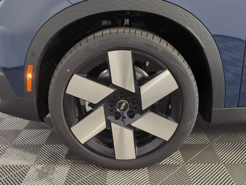 New 2025 MINI Cooper Countryman S w/ Comfort Package Max image 8