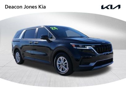 Used 2024 Kia Carnival LX
