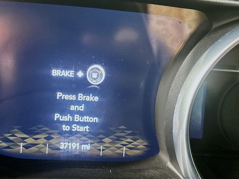 Used 2023 Jeep Wrangler Sahara w/ Cold Weather Group image 19