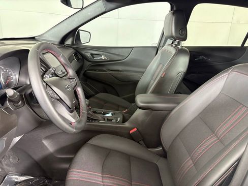 Used 2023 Chevrolet Equinox RS image 23