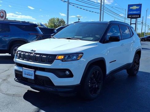 Used 2022 Jeep Compass Latitude w/ Convenience Group image 5