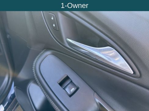 Used 2021 Buick Encore GX Preferred AWD/4WD image 16