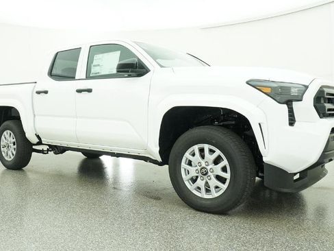 New 2026 Toyota Tacoma SR image 2