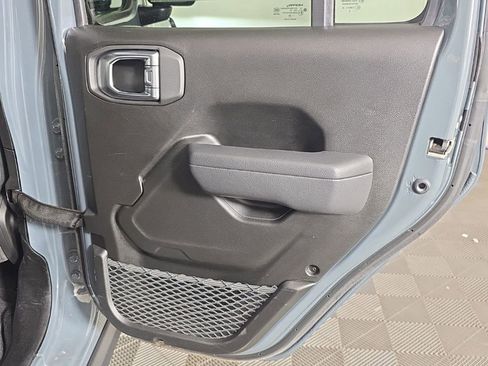 Used 2025 Jeep Wrangler Unlimited Rubicon 4xe w/ Safety Group AWD/4WD image 39
