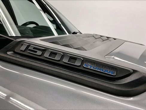 Used 2023 RAM 1500 Laramie image 37