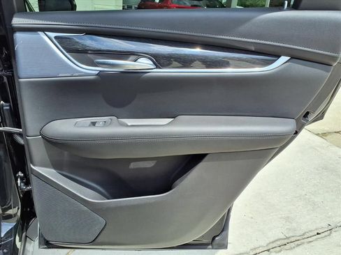 Certified 2023 Cadillac XT5 Premium Luxury w/ Technology Package FWD image 12