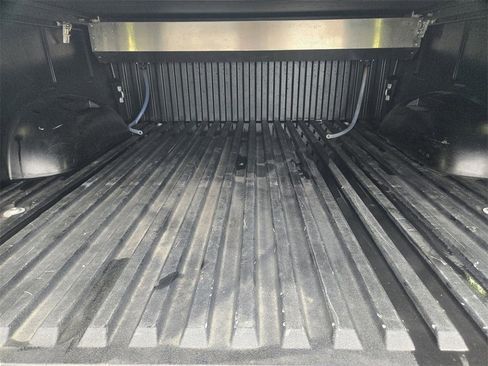 Used 2022 Toyota Tundra Platinum image 33