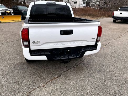 Certified 2023 Toyota Tacoma SR5 image 7