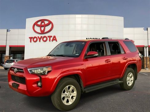Used 2024 Toyota 4Runner SR5 Premium image 1