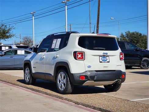 Used 2018 Jeep Renegade Limited w/ Advanced Technology Group image 4