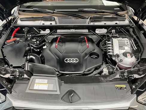 Used 2024 Audi SQ5 Premium Plus w/ S Sport Package image 28
