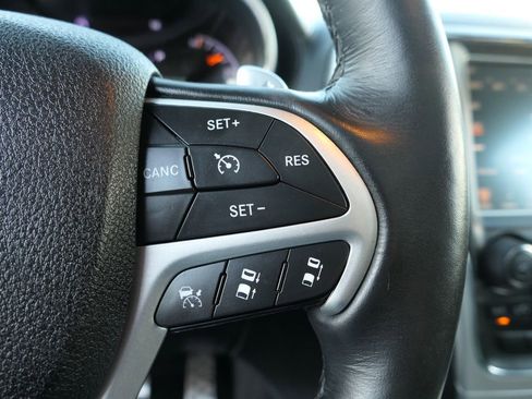 Used 2015 Jeep Grand Cherokee High Altitude image 15