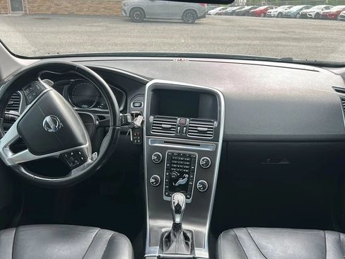 Used 2015 Volvo XC60 T6 Premier Plus AWD/4WD image 20