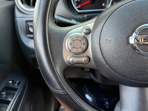 Used 2014 Nissan Versa SV w/ Convenience Package FWD image 17