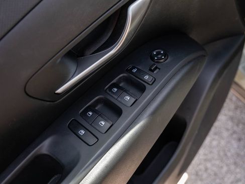 Used 2023 Hyundai Santa Cruz SEL FWD image 12