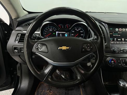 Used 2016 Chevrolet Impala LT image 19