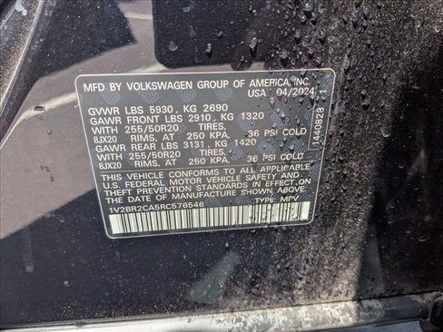 Used 2024 Volkswagen Atlas SEL AWD/4WD image 15
