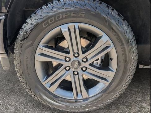 Used 2023 Ford F150 Lariat w/ Equipment Group 502A High AWD/4WD image 20