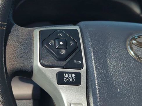 Used 2014 Toyota Tundra SR5 w/ SR5 Upgrade Package RWD image 17