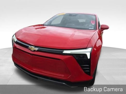 Used 2024 Chevrolet Blazer EV LT AWD/4WD image 5