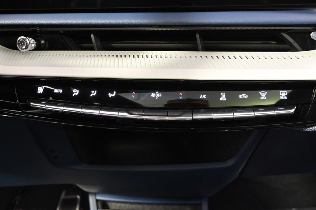 New 2026 Cadillac Optiq Luxury 2 w/ LPO, Floor Liner Package AWD/4WD image 30