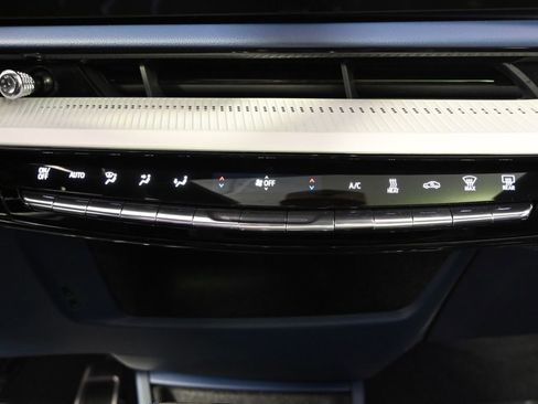 New 2026 Cadillac Optiq Luxury 2 w/ LPO, Floor Liner Package AWD/4WD image 30
